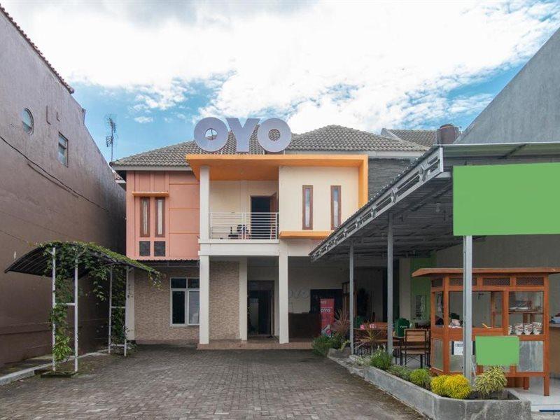 Reddoorz Syariah Near Pakuwon Mall Jogja Kejayan Εξωτερικό φωτογραφία