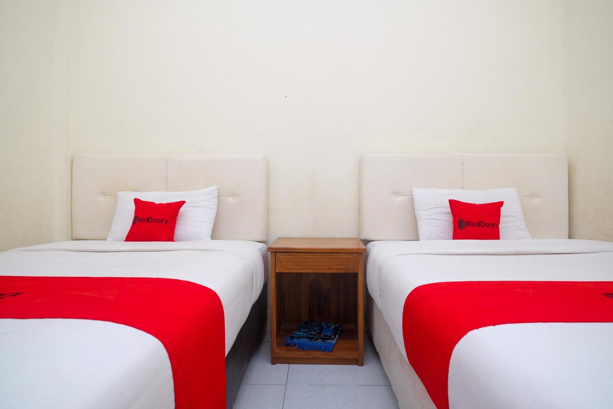 Reddoorz Syariah Near Pakuwon Mall Jogja Kejayan Εξωτερικό φωτογραφία