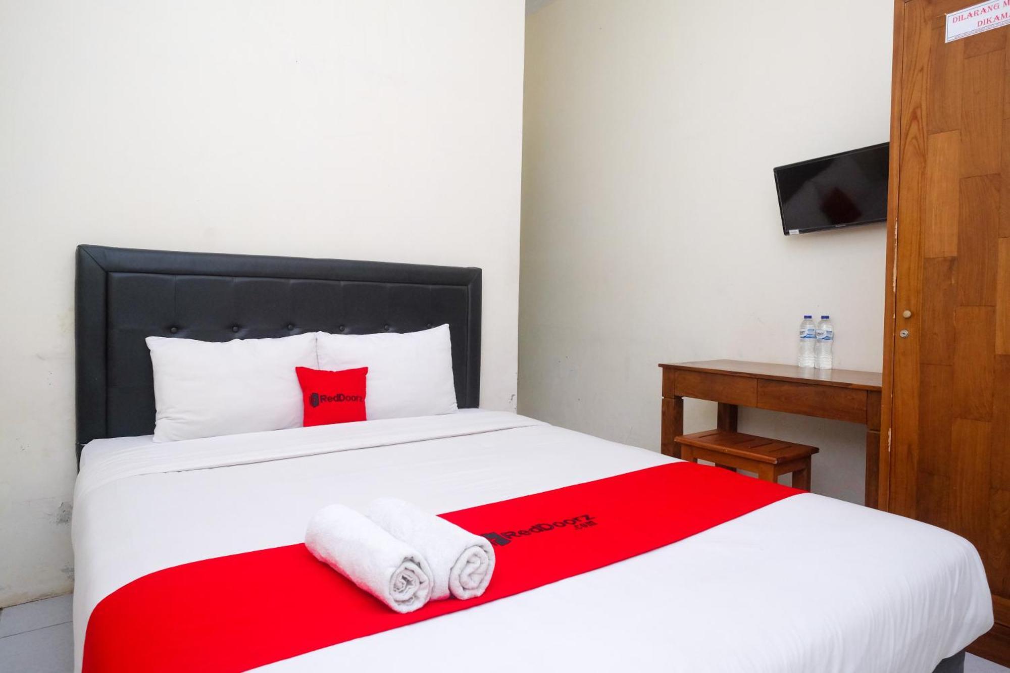 Reddoorz Syariah Near Pakuwon Mall Jogja Kejayan Εξωτερικό φωτογραφία