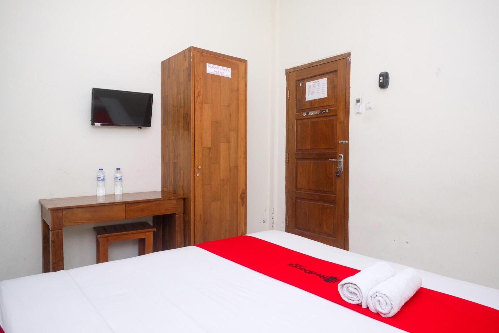 Reddoorz Syariah Near Pakuwon Mall Jogja Kejayan Εξωτερικό φωτογραφία