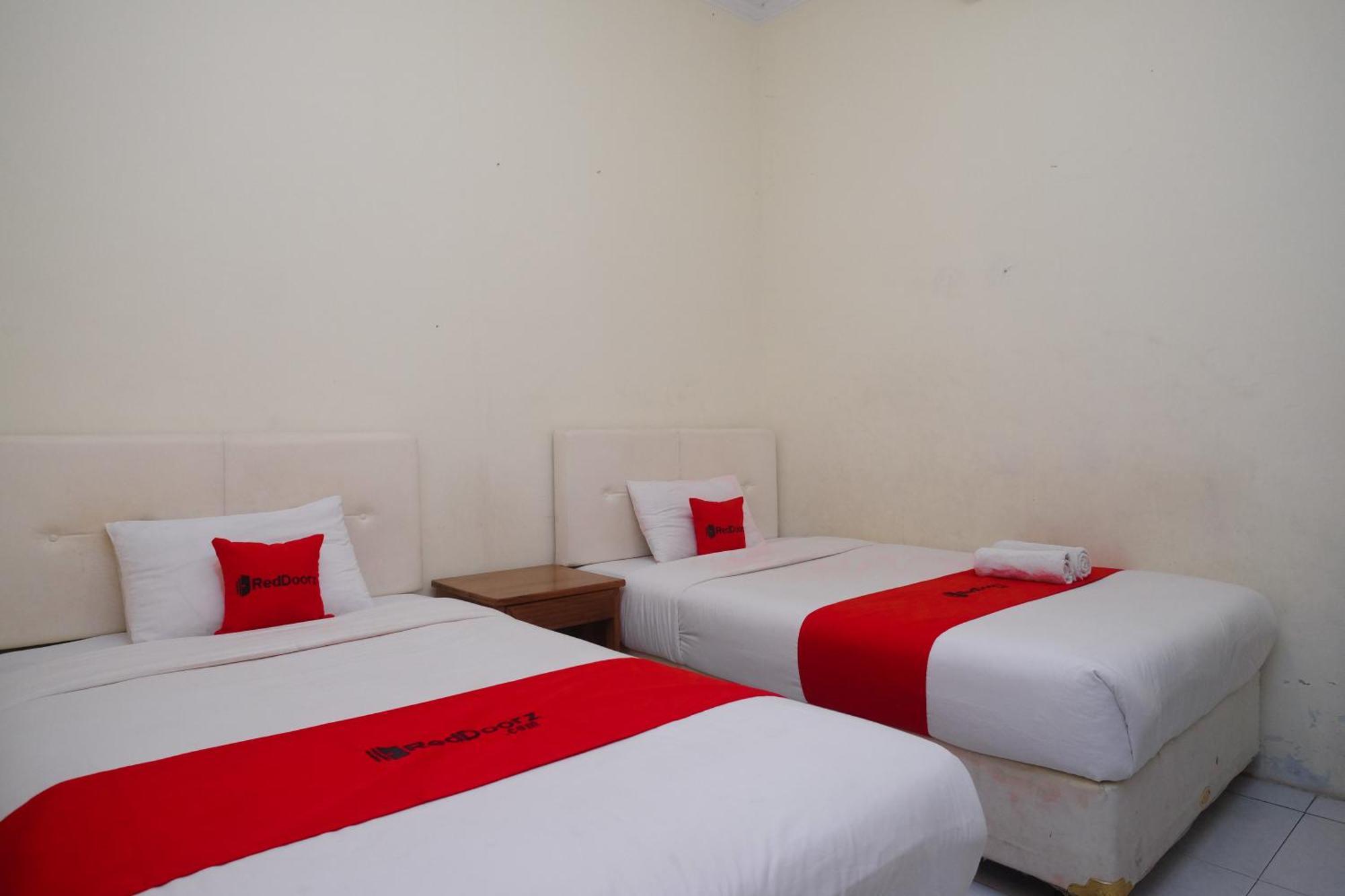 Reddoorz Syariah Near Pakuwon Mall Jogja Kejayan Εξωτερικό φωτογραφία