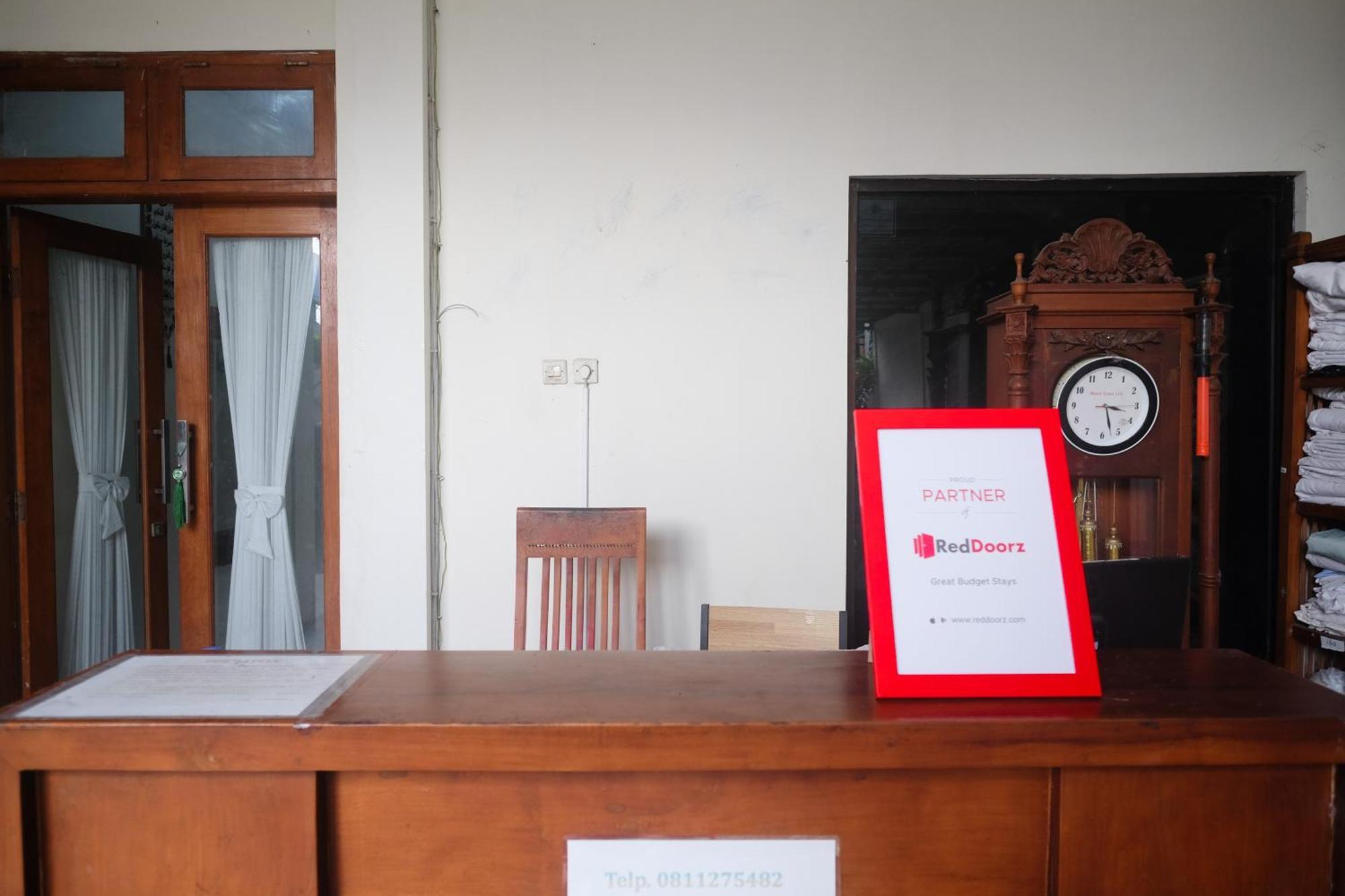 Reddoorz Syariah Near Pakuwon Mall Jogja Kejayan Εξωτερικό φωτογραφία